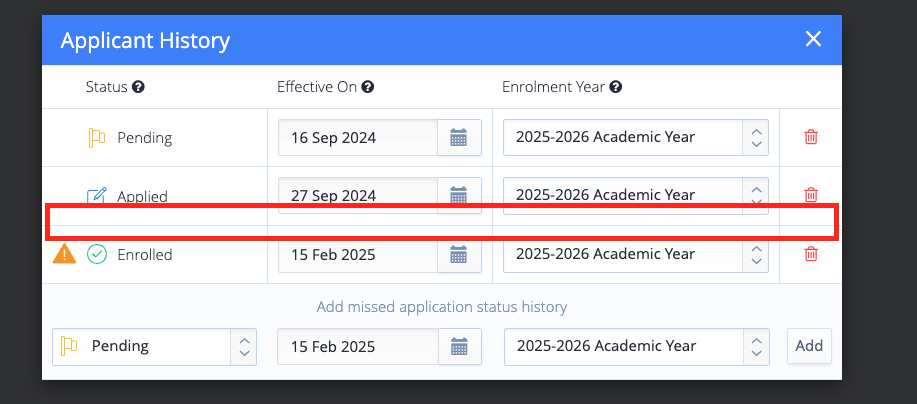 Captura de pantalla: Si un estudiante no tiene el estado completo para un año académico, causará un historial incompleto.